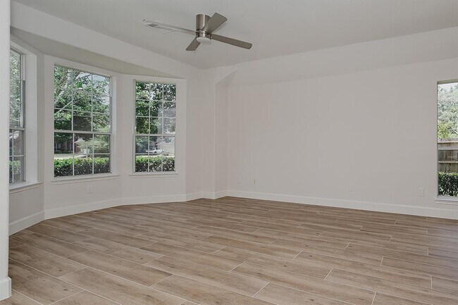 Foto del edificio - 26 Archer Oak Pl