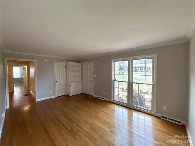 Building Photo - 4911 Fairheath Rd