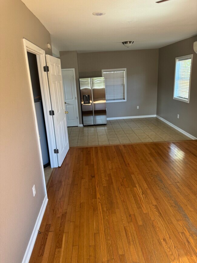 Foto del edificio - 301 Cumberland St