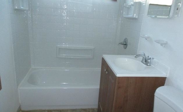 Building Photo - 5646 N 96th St