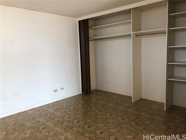 Building Photo - 1556 Piikoi St