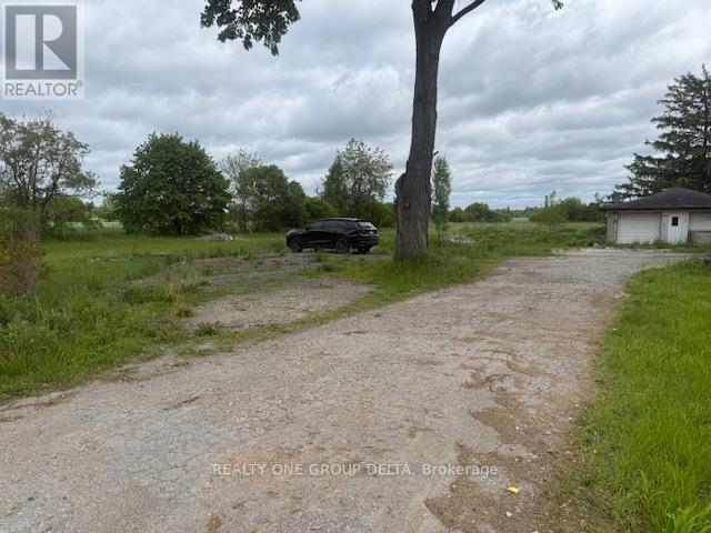 Photo du bâtiment - 7121 Wellington Rd 124
