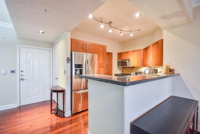Building Photo - 2299 Lone Star Dr