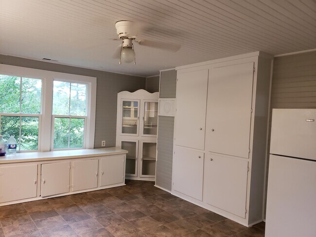 Foto del edificio - 4405 Dunn Rd
