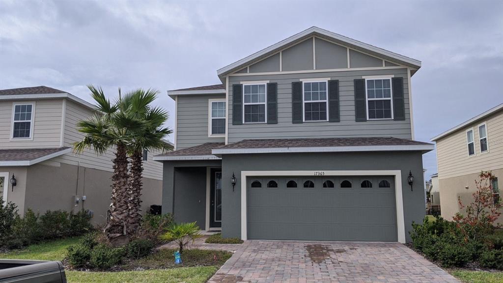 Foto principal - 17365 Bracken Fern Ln