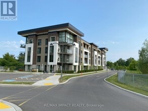 Building Photo - 385-385 Arctic Red Dr