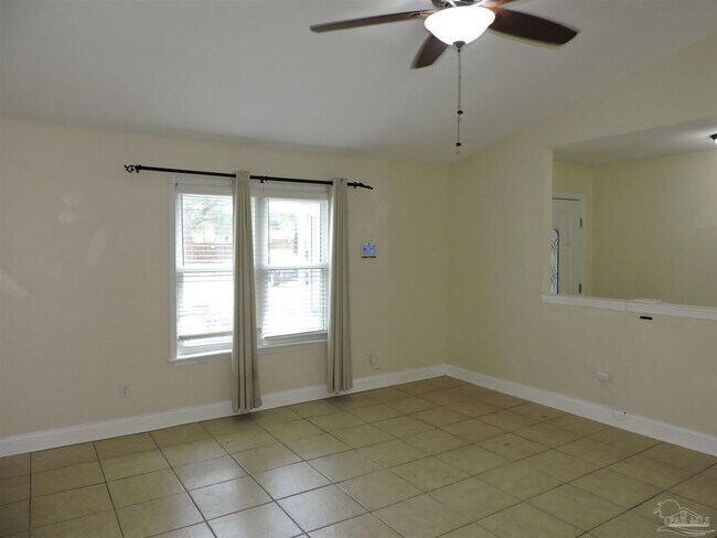 Foto del edificio - 4407 Eastpointe Dr