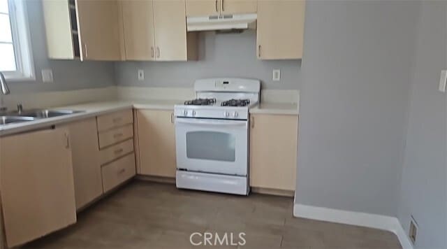 Foto del edificio - 926 E 57th St