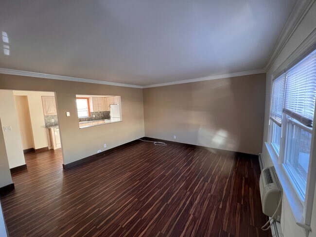 Building Photo - 507 Neckar Ave