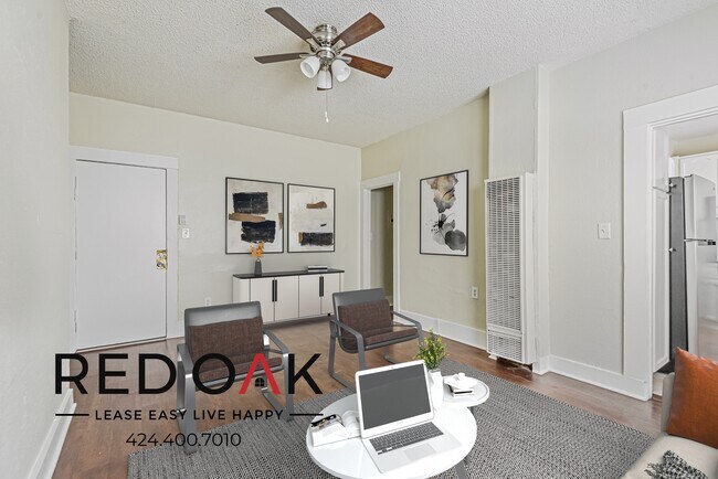 Foto del edificio - 4606 S Vermont Ave
