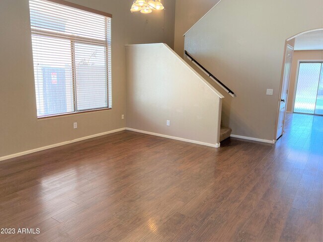 Building Photo - 2407 W Lucia Dr