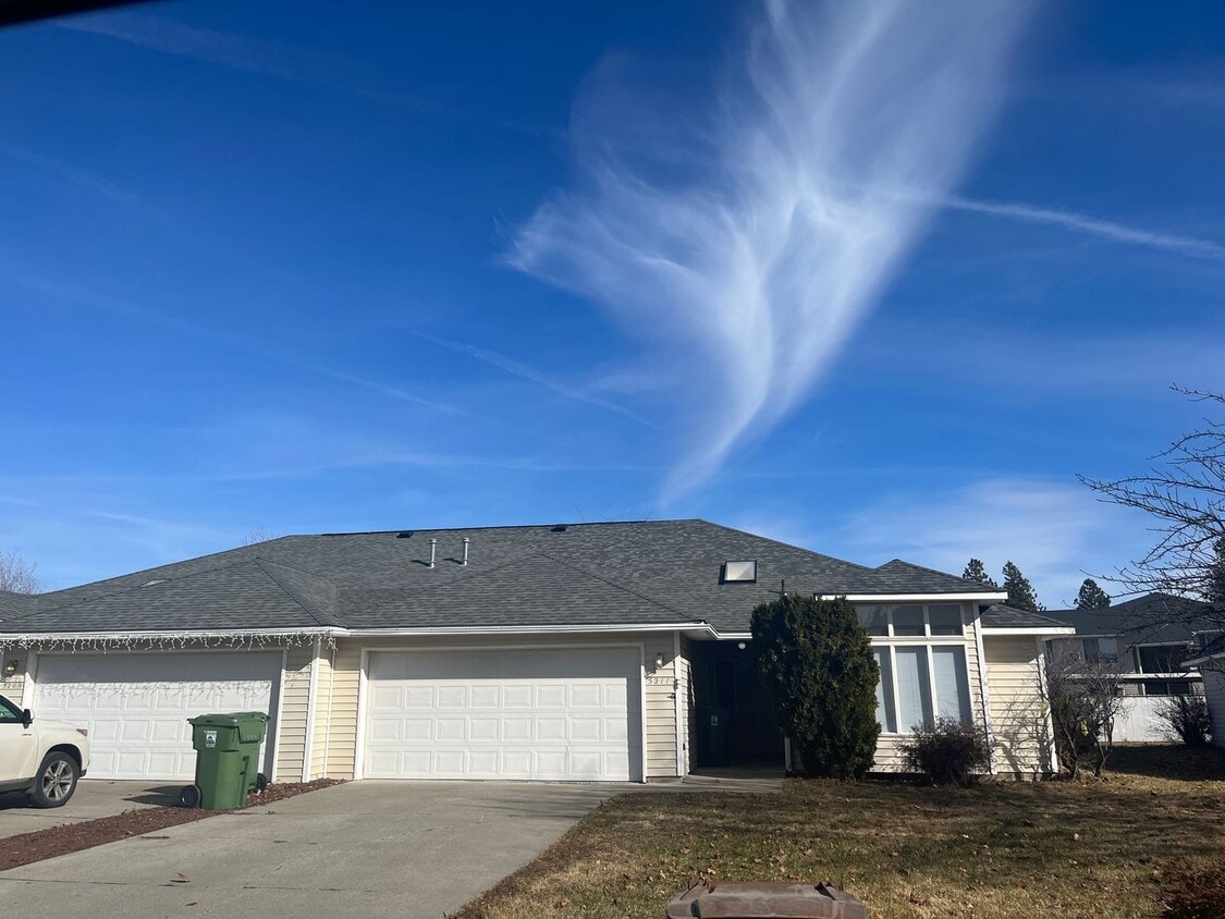 Foto principal - 5211 S Smith Ct