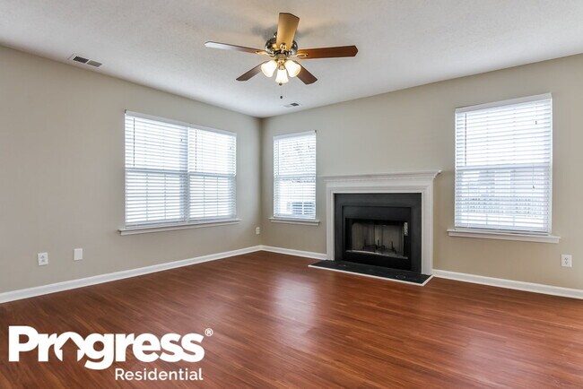 Building Photo - 8124 Wesley Farm Dr