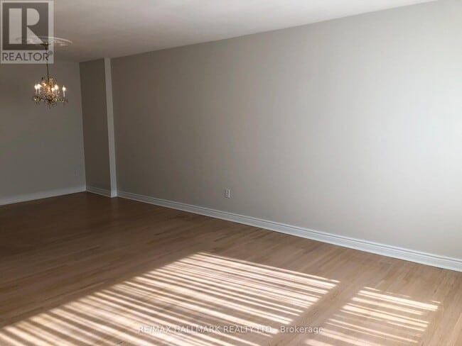 Building Photo - 12 Painswick Crescent