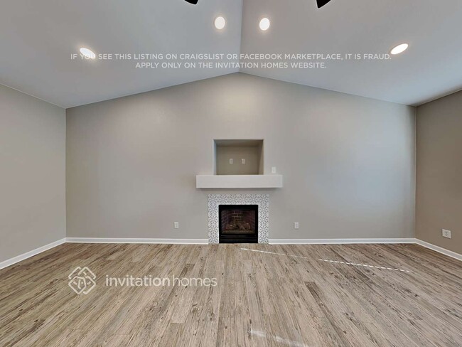 Foto del edificio - 1270 Lords Hill Dr