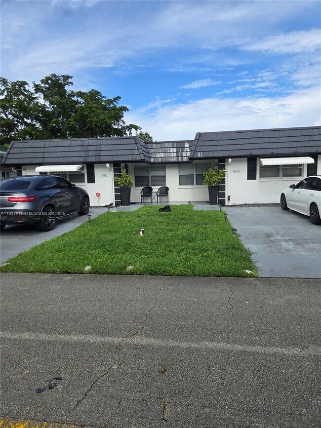 Foto del edificio - 7602 NW 73rd Terrace