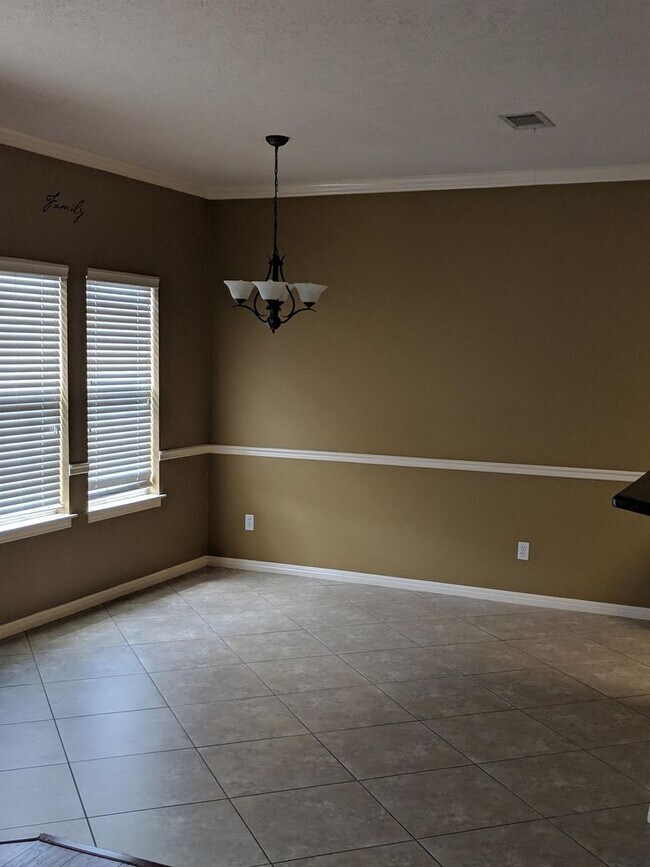 Building Photo - 8005 Blue Bonnet Street