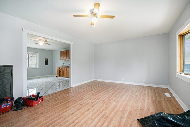 Foto del edificio - 3211 White Birch St