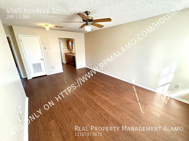 Building Photo - Available NOW! Spacious 2 Bedroom 2 Bath U...