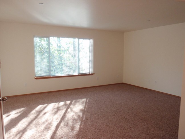 Foto del edificio - Townhouse in South Everett