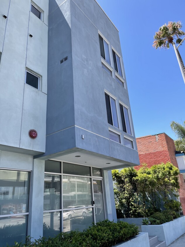 Foto principal - 13348 Washington Blvd