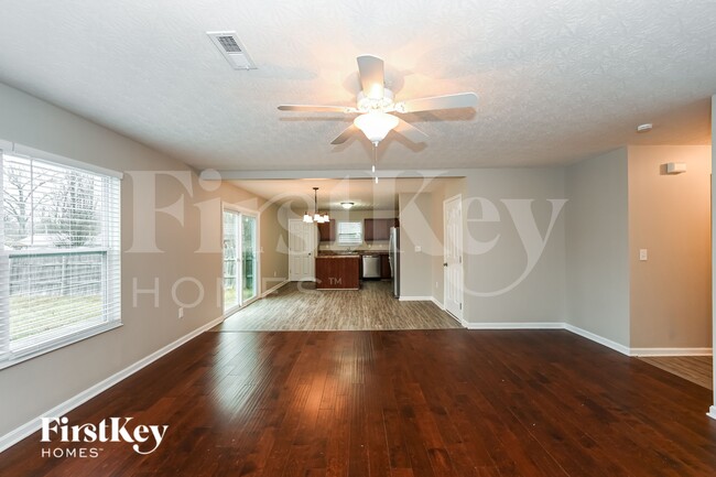 Building Photo - 3478 Hickory Ln