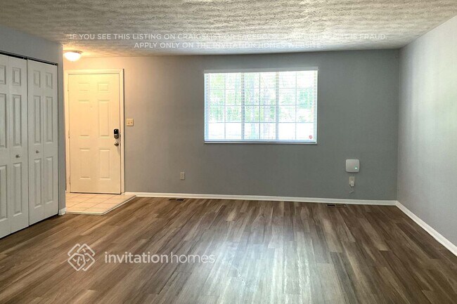 Foto del edificio - 4669 S Landing Dr