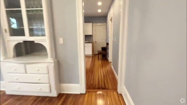 Building Photo - 20 Dawes St