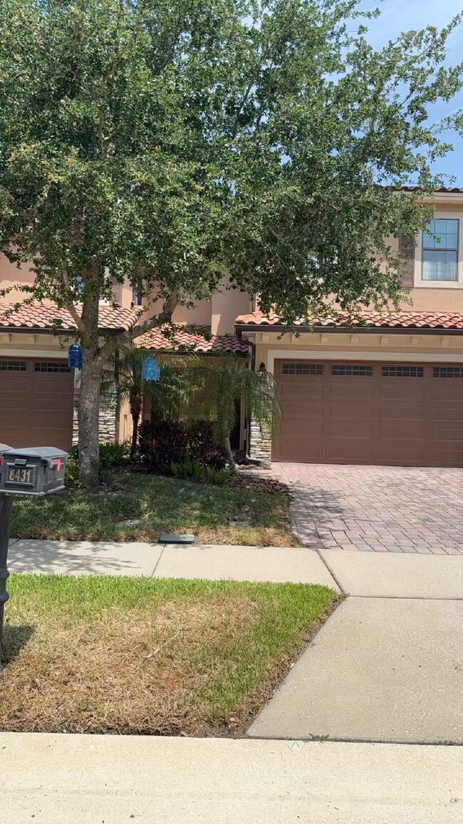 Foto del edificio - 8431 Kelsall Dr