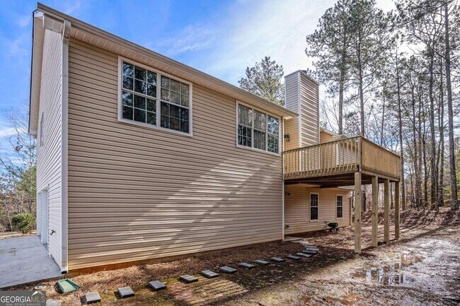 Building Photo - 210 Grove Pointe Dr
