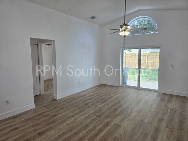 Foto del edificio - Willowbrook neighborhood