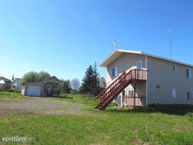 Building Photo - 64900 Nikolaevsk Rd