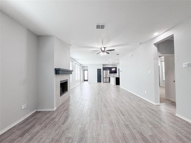 Building Photo - 3227 Shortgrass Ln