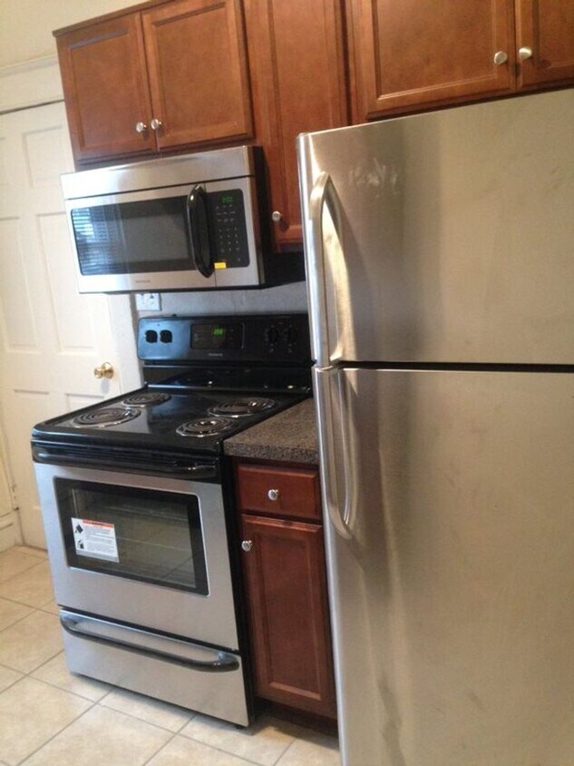 Foto principal - 4066 Forest Hill Ave.
