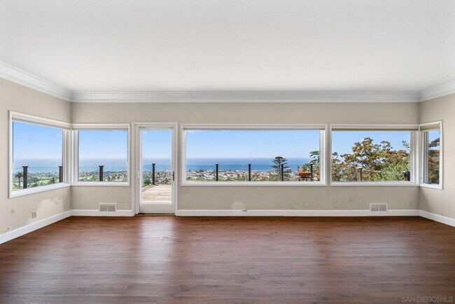 Building Photo - 7330 Brodiaea Way