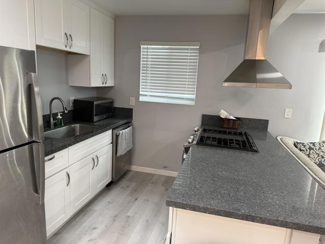 Building Photo - 4168 Cole Way