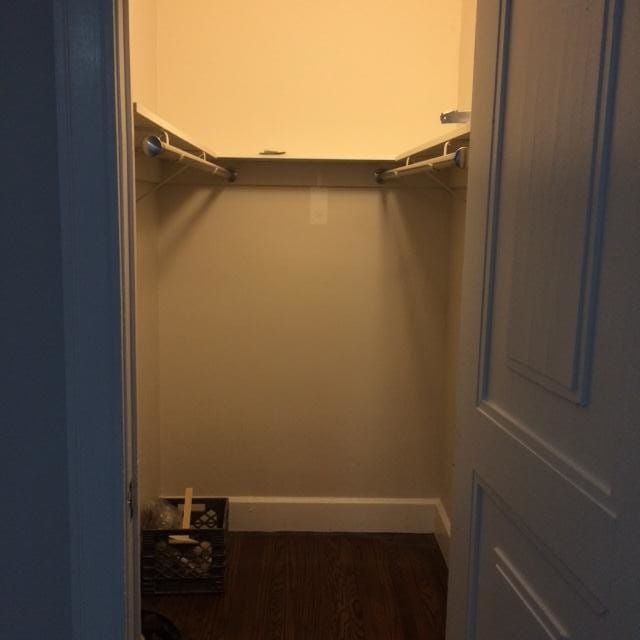Building Photo - Cozy Studio on Westland Ave.,