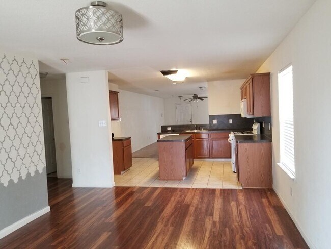 Foto del edificio - 22031 Silverfield Park Ln