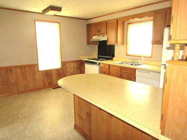 Building Photo - 26000 State Rte T-2503
