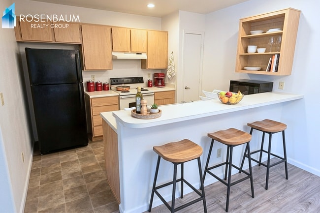 Building Photo - Charming 2 bedrooms, 2 baths home located in the beautiful Montana Terraces of Prescott!