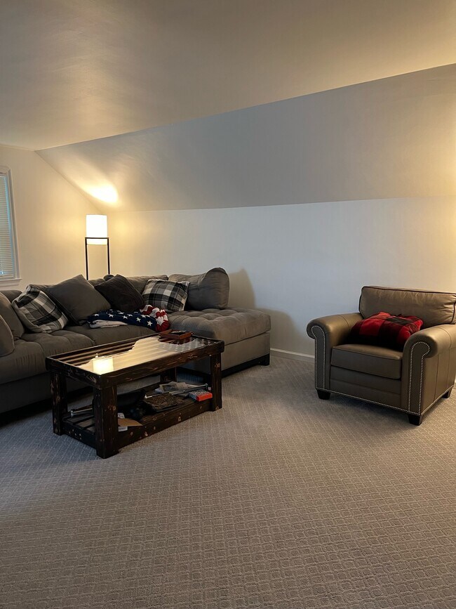 Living Room - 1648 Mamaroneck Ave