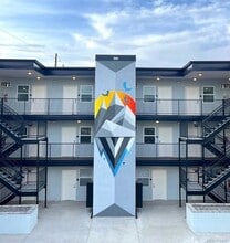 Building Photo - 1391 Carr St