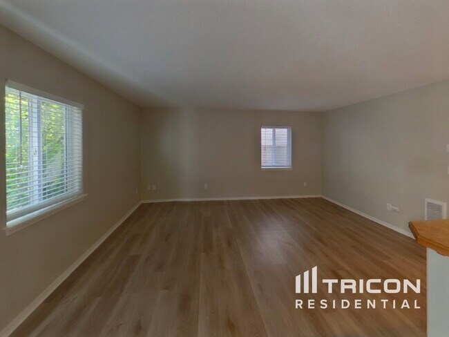 Foto del edificio - 1811 NE 89th Cir