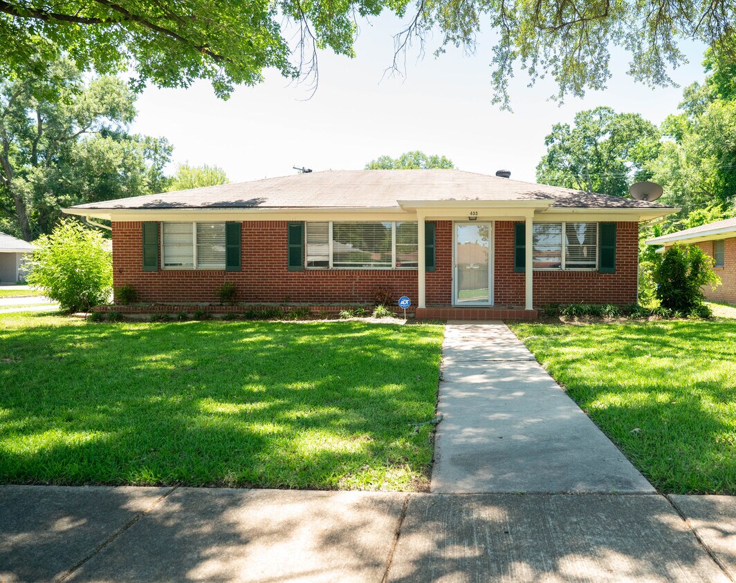 433 Pennsylvania Ave, Shreveport, LA 71105 House for Rent in