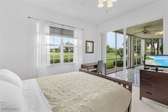 Building Photo - 20240 Burnside Pl