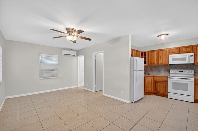 Foto del edificio - 5009 Spruce Ave