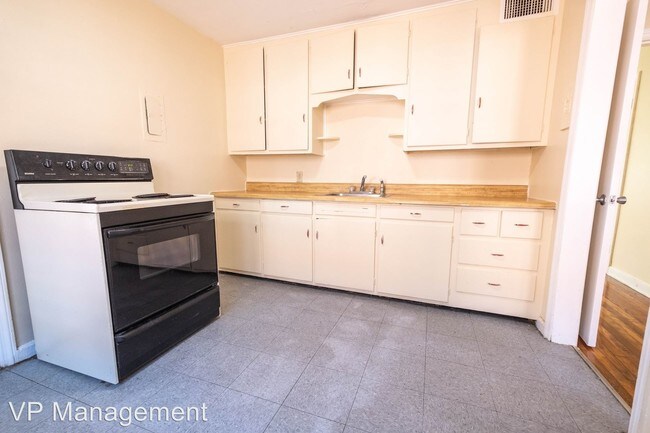 Foto del edificio - 105-111 School St