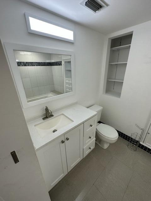 Building Photo - 1106 Green Pine Blvd