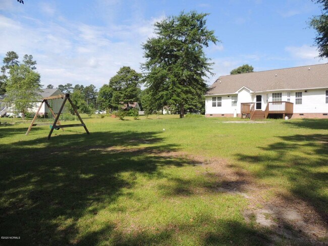 Building Photo - 204 Marie Ct