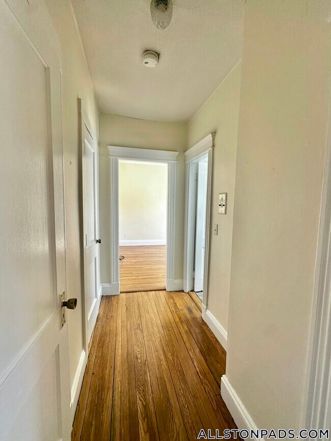 Foto del edificio - 1148 Commonwealth Ave